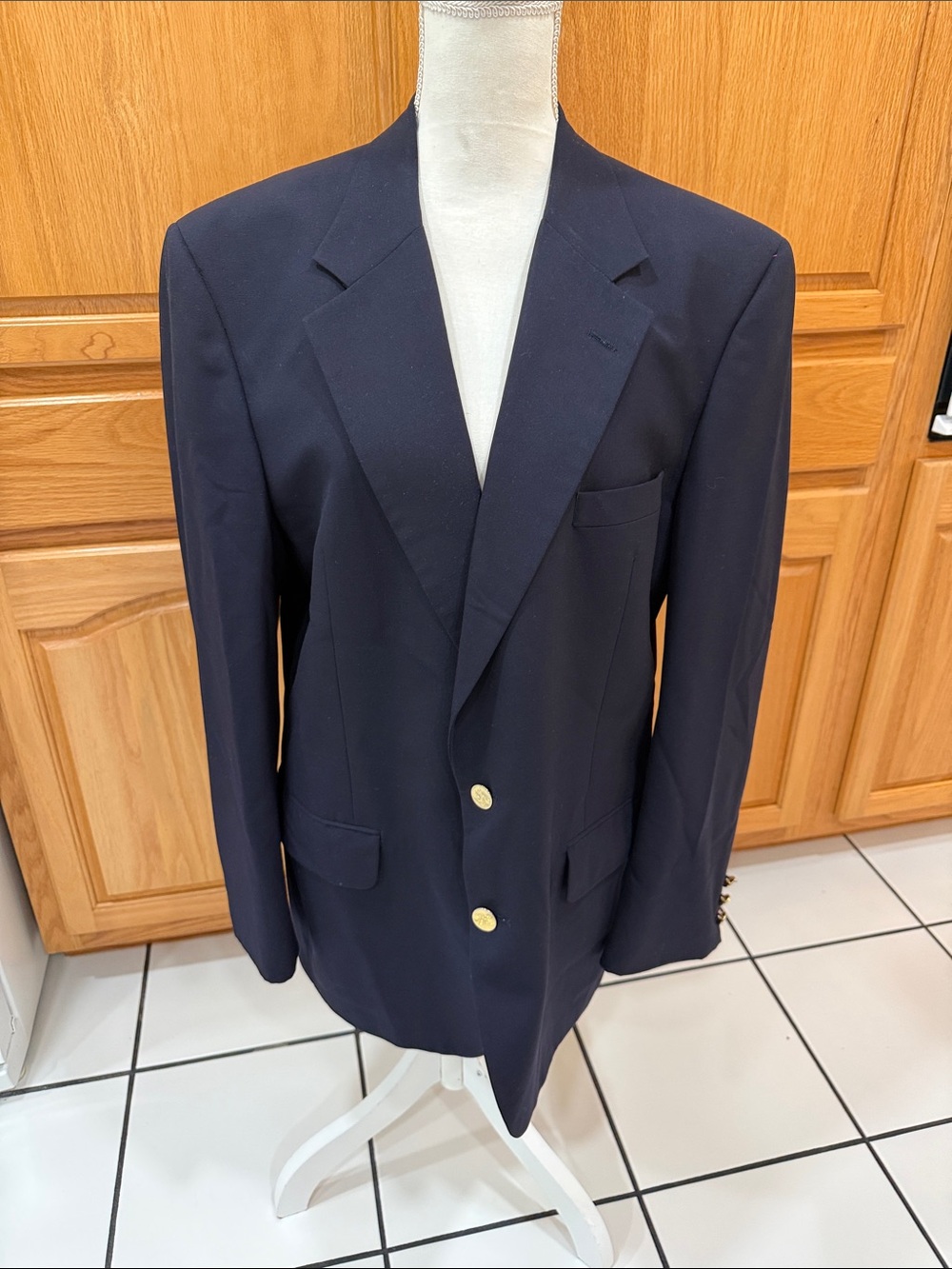 Vintage pre 1999 Burberrys Navy Blue Pure Wool Blazer Gold Crest Buttons‎  44 R